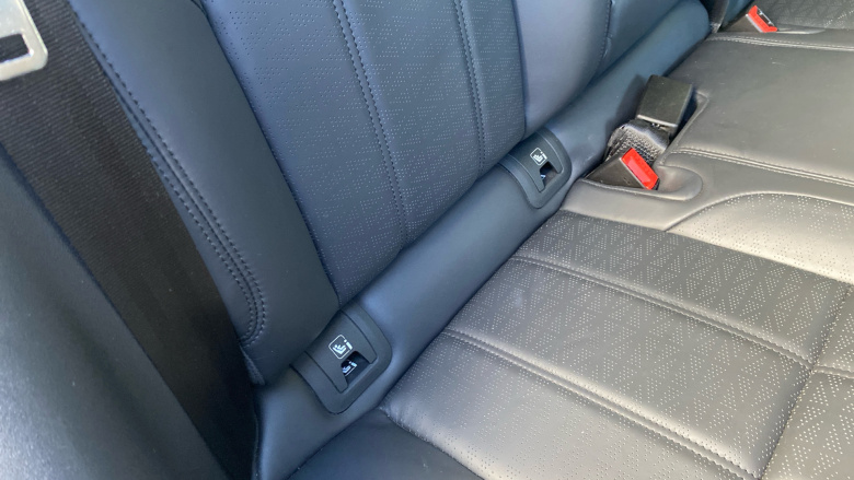 Land Rover Range Rover Evoque 1.5 P300e R-Dynamic HSE 5dr Auto Hatchback